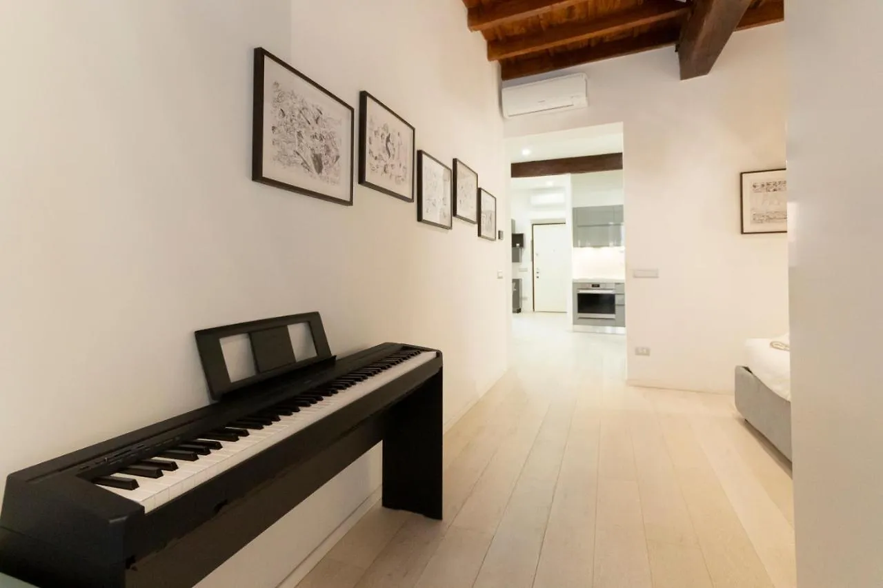 San Lorenzo Apartment Milano